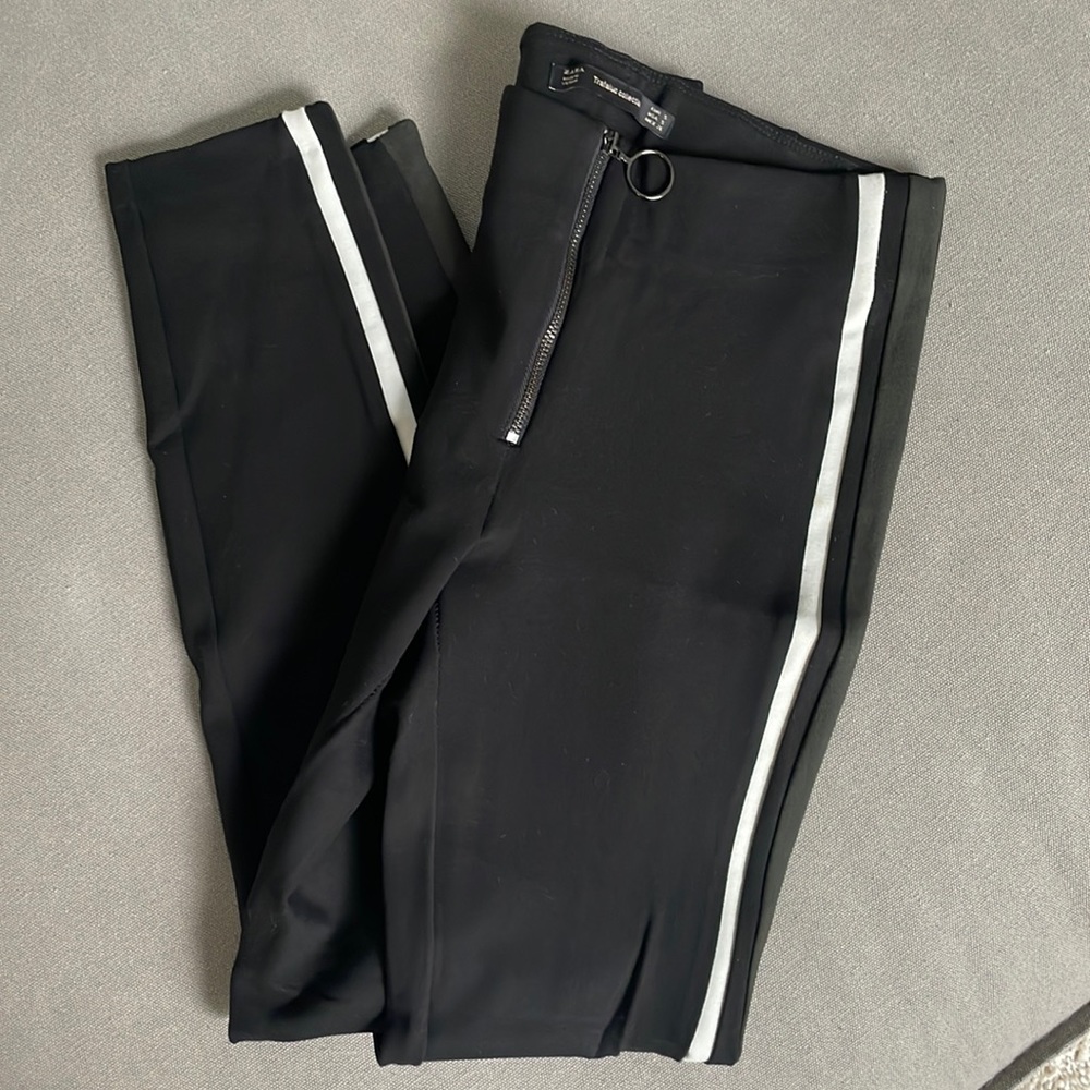 Zara skinny pant w/white and green stripe